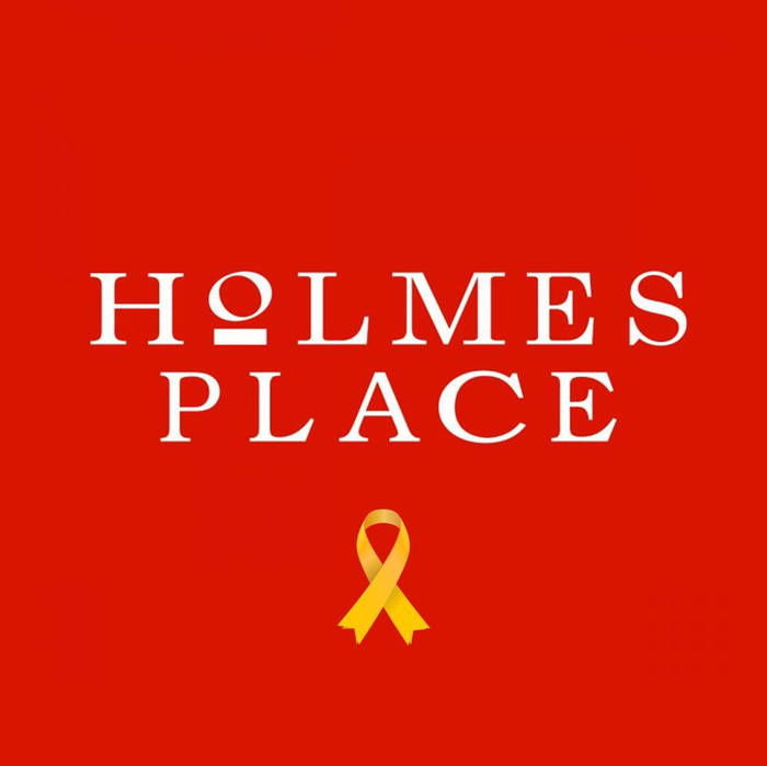 Holmes place logo