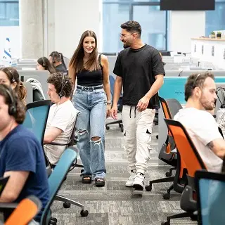 😎נציג/ת דיגיטל למוקד שירות- מענק 8K image